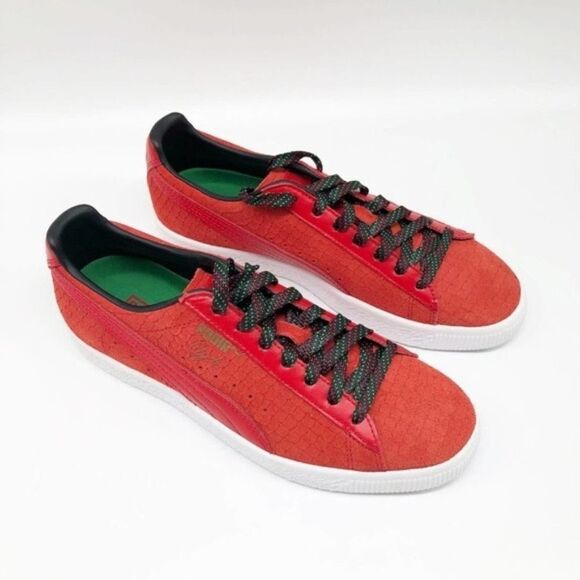 PUMA Clyde Red GCC Classic Sneaker - Picture 2 of 8